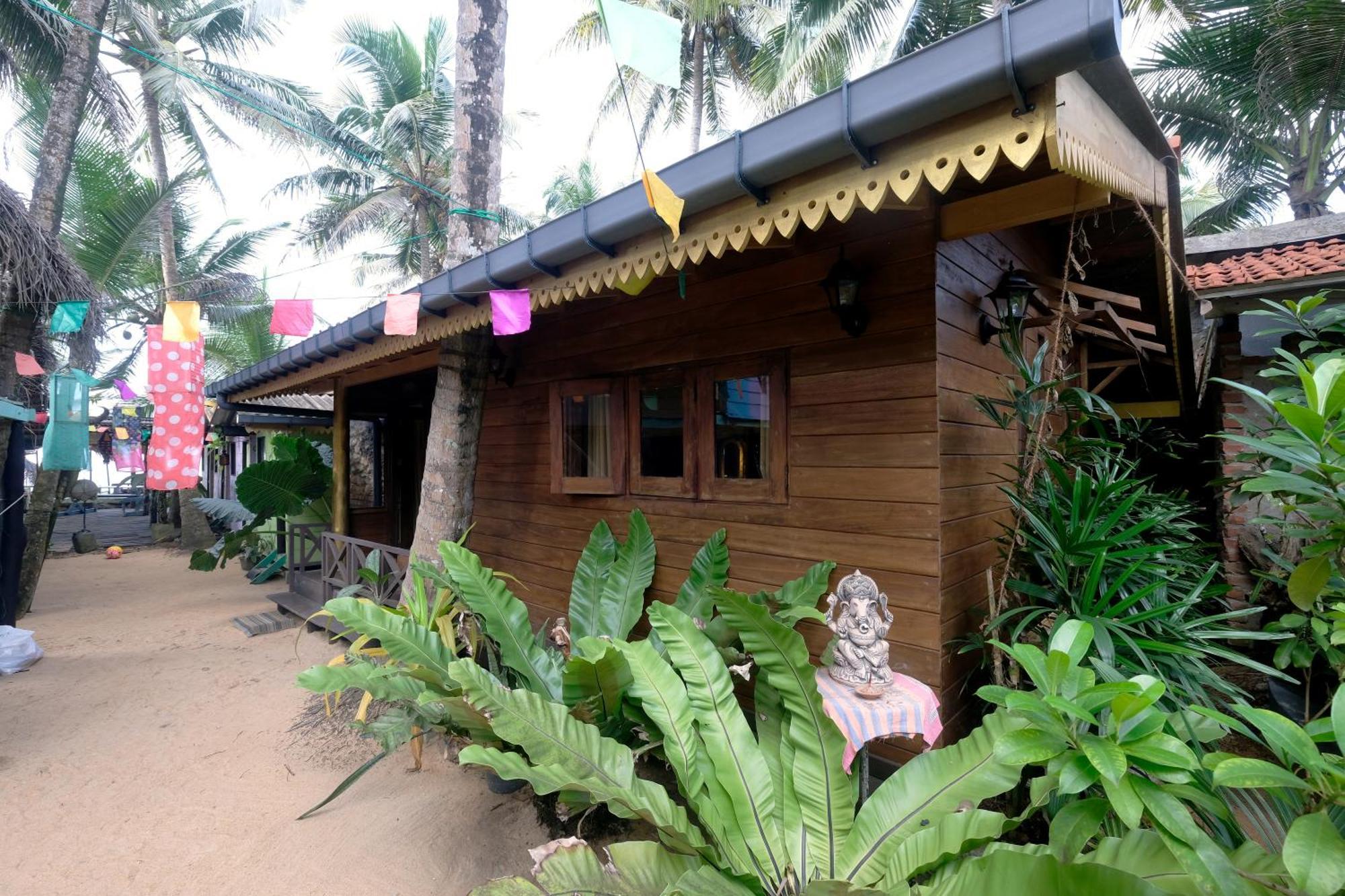 Bara Beach Home Галле Экстерьер фото